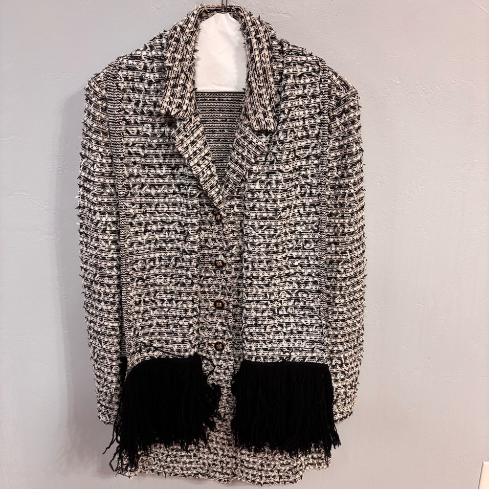 St John Collection Women's Black & White Tweed w Scarf Long Blazer Sz 12 EUC